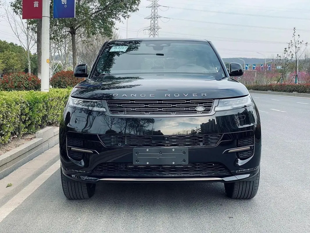 Range Rover Sport 2023 400PS Dynamic SE